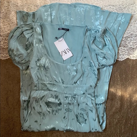 ZARA FLORAL JACQUARD DRESS - Picture 2 of 8